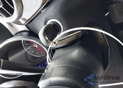 2017 Mercedes-Benz C 300 4Matic из США, поврежденный, VIN WDDWF4KBXHR280327